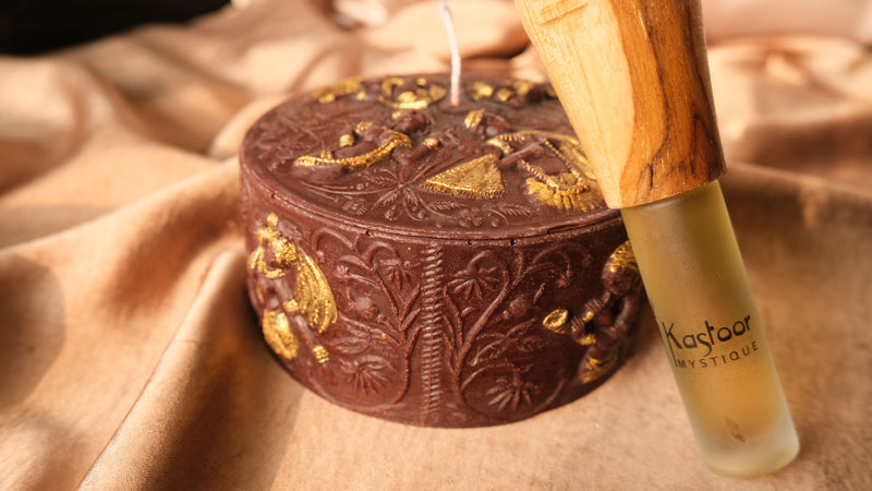 Rose & Oudh Mystique + Mahogany Gold Gilded Oudh Ellora Candle